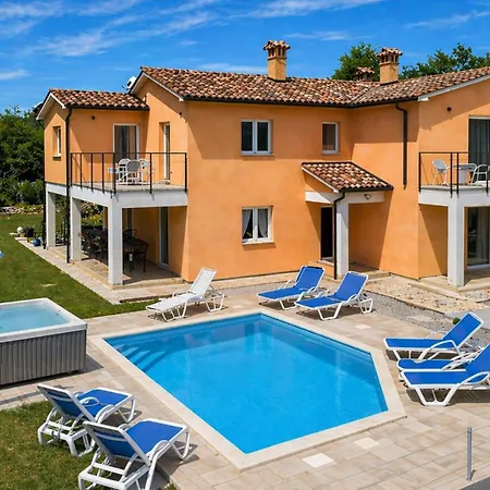 Vila Paola By Guide Vinež