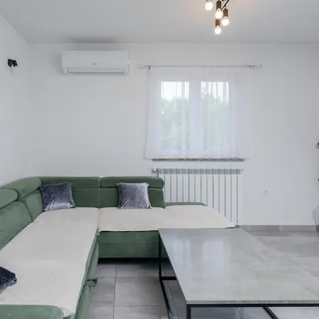 Vila Paola By Guide *