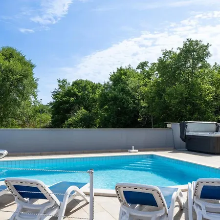 Vila Paola By Guide