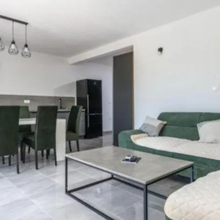 Vila Paola By Guide *